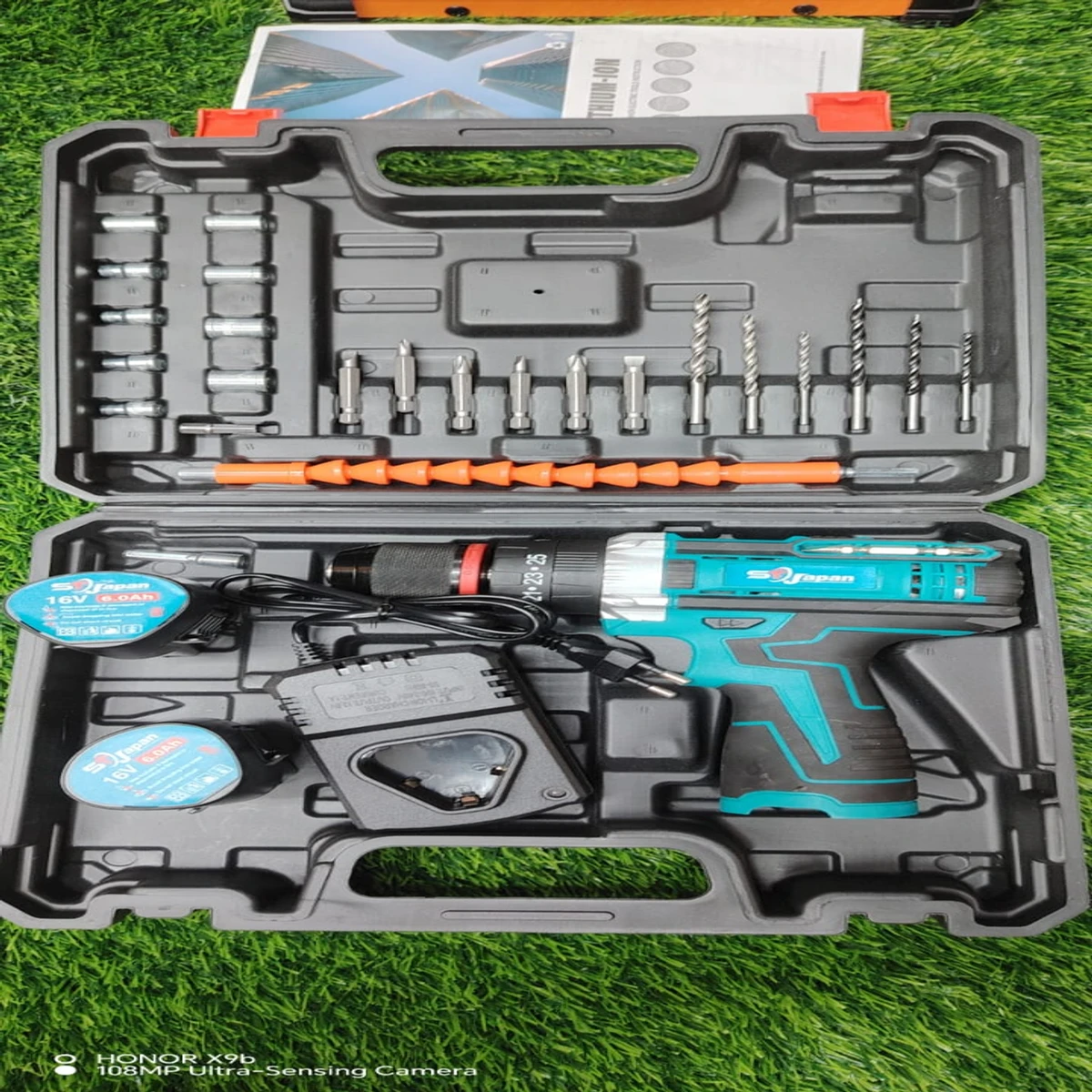 ST-Japan 16V Cordless Drill Machine Set