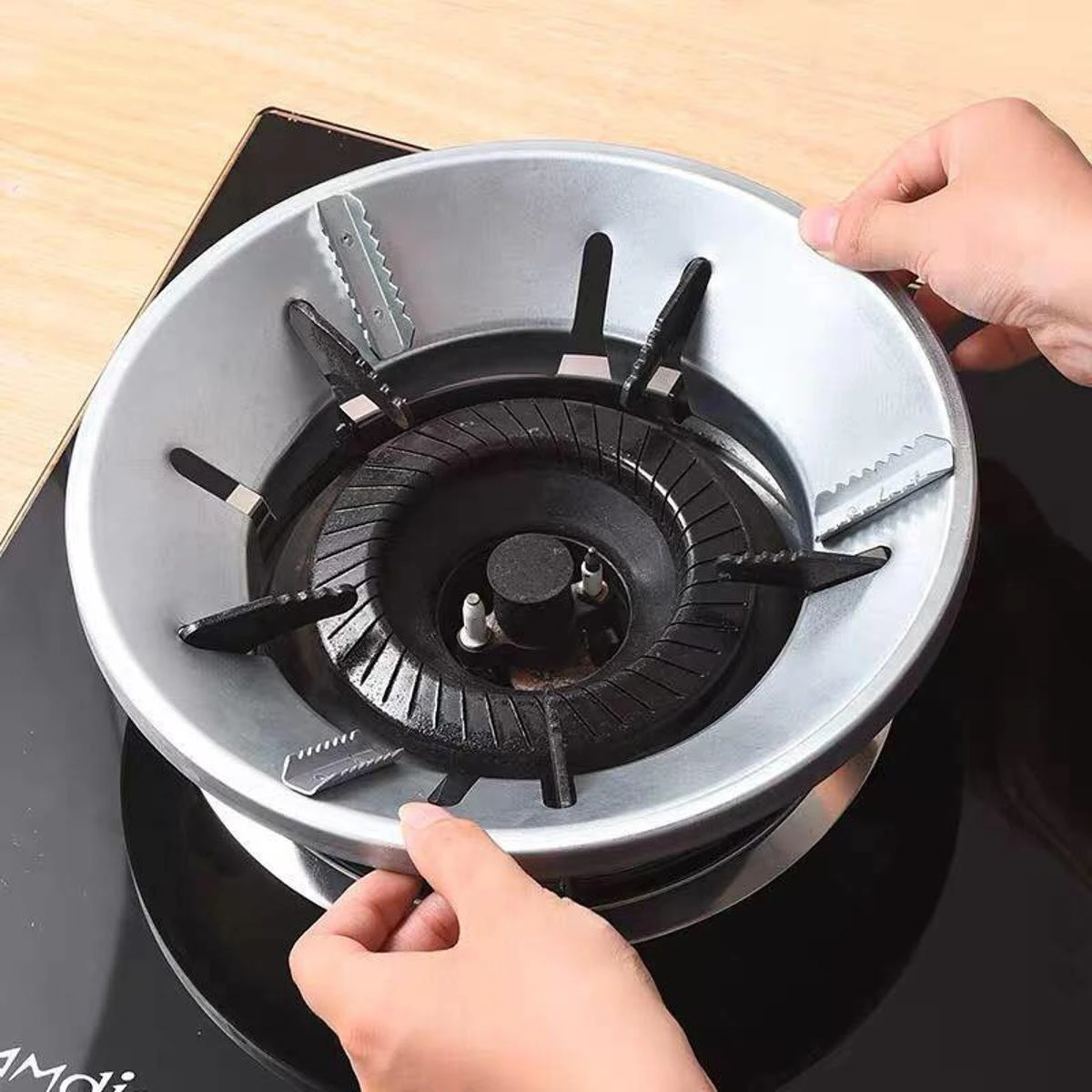 Energy Saving Gas Stove Cover Windproof Disk Windshield Bracket