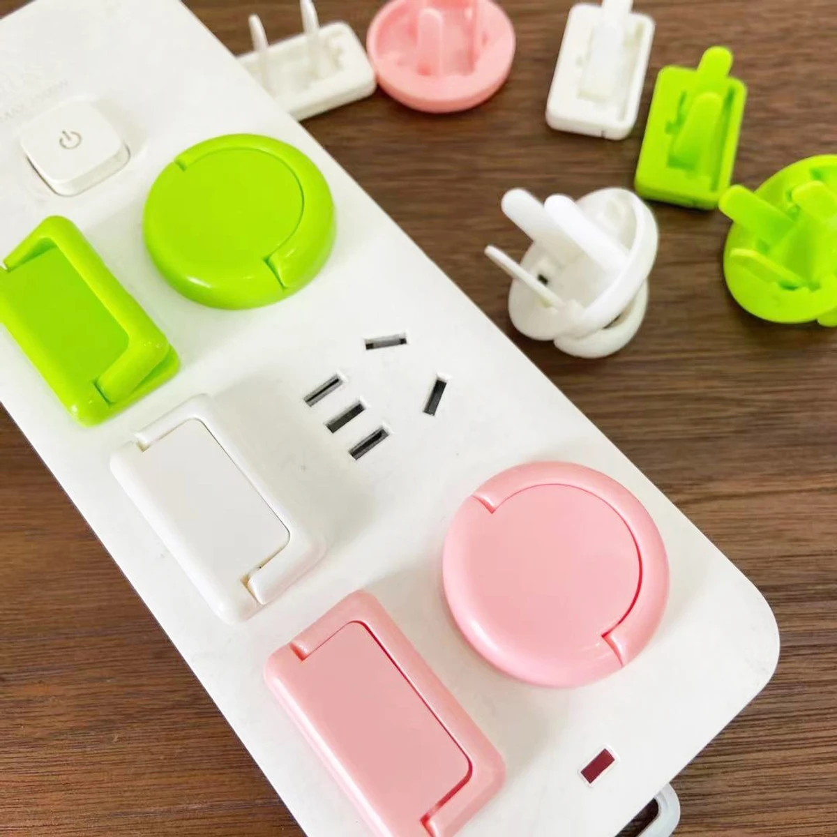 20 Pcs Baby Safety Electric Protection Socket Plug